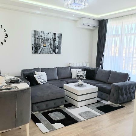 Belgrade Waterfront-Delux Apartman Beograd Na Vodi Exterior photo
